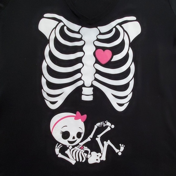 Bella Canvas Tops - Bella•Canvas- Skeletal graphic, girl, l/s cute!